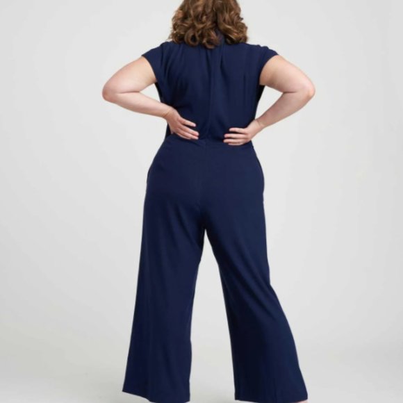 Universal Standard Cambria Navy Luxe Twill Jumpsuit NWT Size L 22-24 - Picture 2 of 9